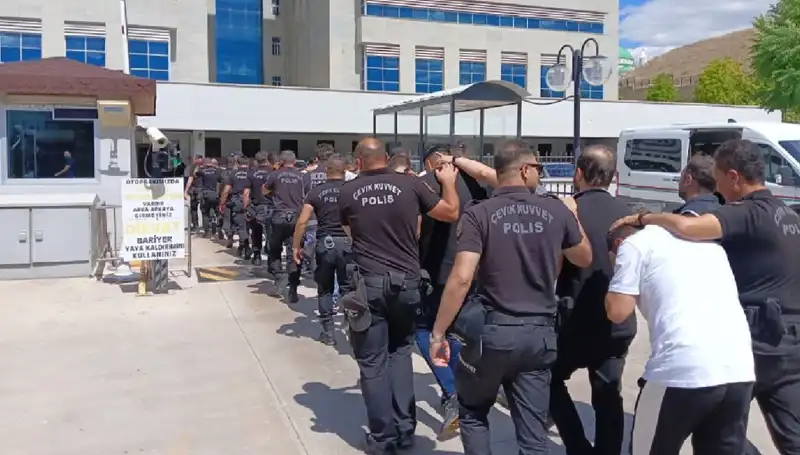 Ankara'da Tehditler Üzerinden Haraç Kesen Çeteye Büyük Darbe