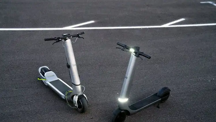 Yeni Elektrikli Scooter Devrimi: Hızından Dolayı Trafiğe Çıkması Yasak!