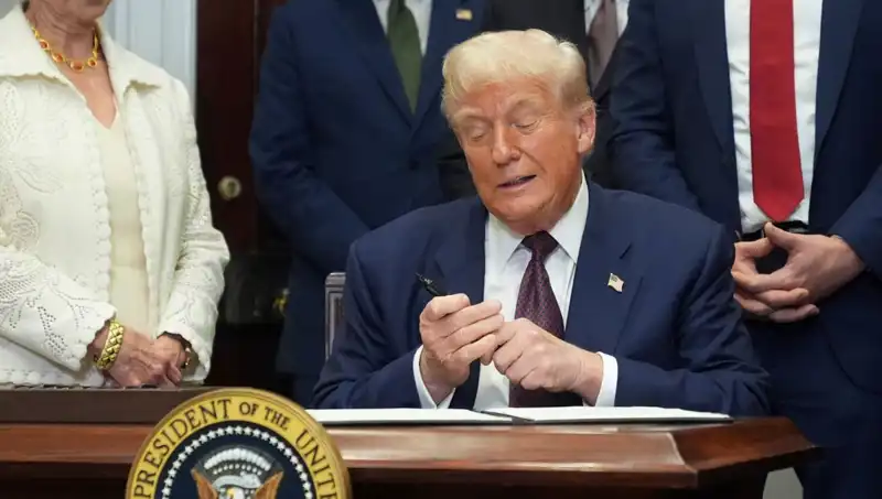 Trump’ın Beyaz Saray’a Lüks Dokunuşu: 200 Milyon Dolarlık Proje Finansmanı