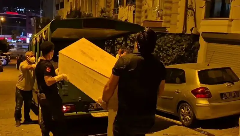 Esenyurt’ta Gizemli Ölüm: Kadın Cansız Bedenine Ulaşıldı