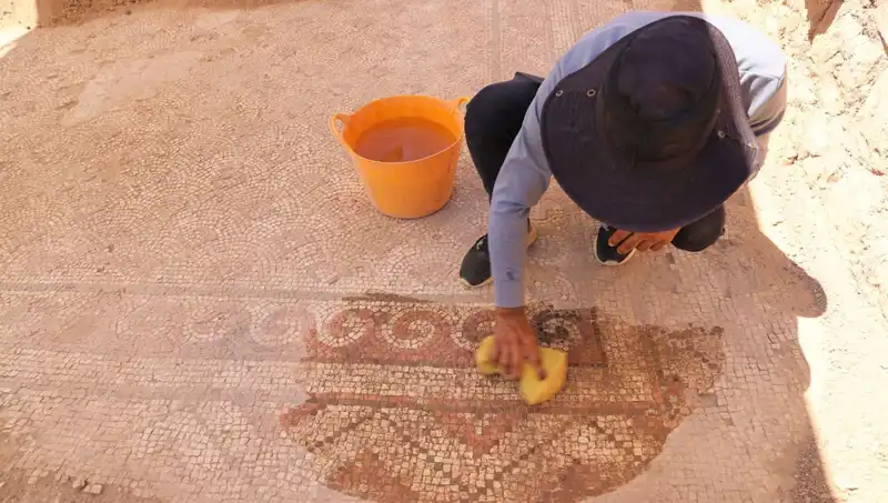 Mardin'de Bin 500 Yıllık Mozaik Keşfi: Tarih Yeniden Gün Yüzüne Çıktı