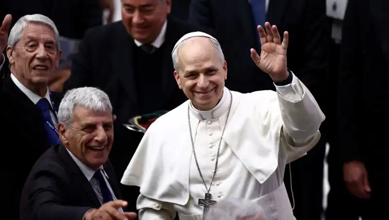 Papa Leo'nun Soyadının Arkasında Yatan Duygusal Aşk Hikayesi