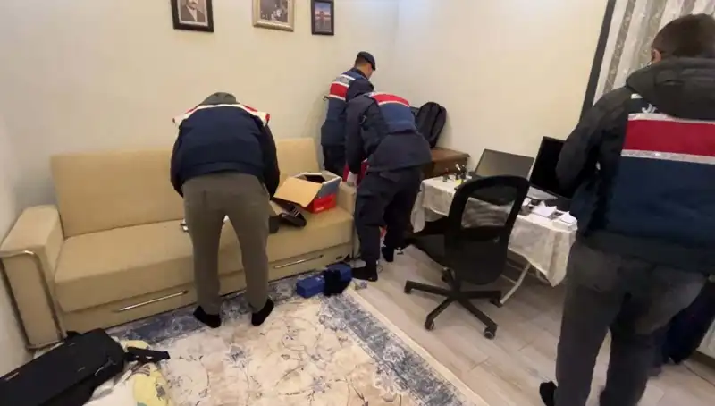 Türkiye Genelinde DHKP-C’ye Yönelik Dev Operasyon: 30 Gözaltı