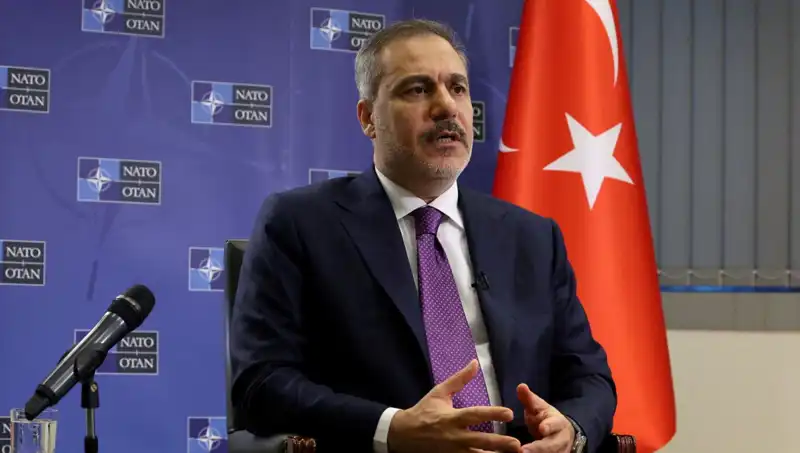Türkiye’nin Dış Politikasında Yeni Dönem: Bakan Fidan BAE’ye Ziyaret Gerçekleştiriyor
