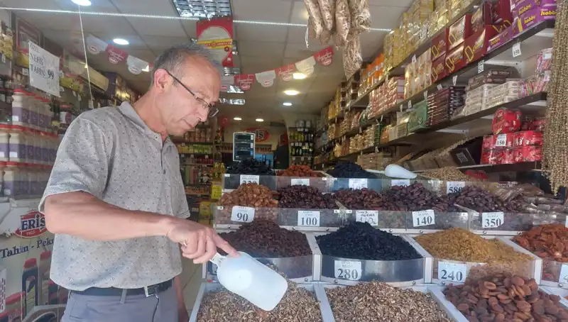 Bağışıklık Dostu Besinlerin Satışları Düşüyor: Nedenleri ve Etkileri Neler?