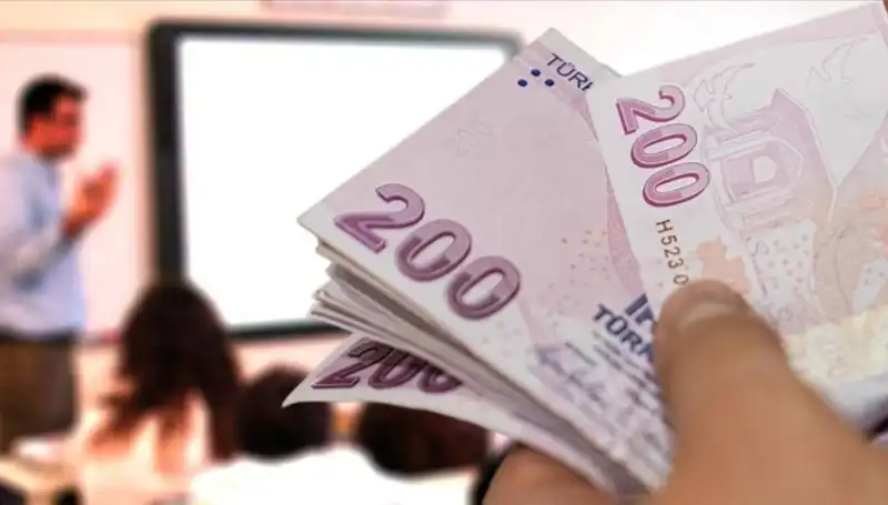 2025 Öğretmen Maaşları Açıklandı: Uzman Öğretmenler İçin Yeni Dönem