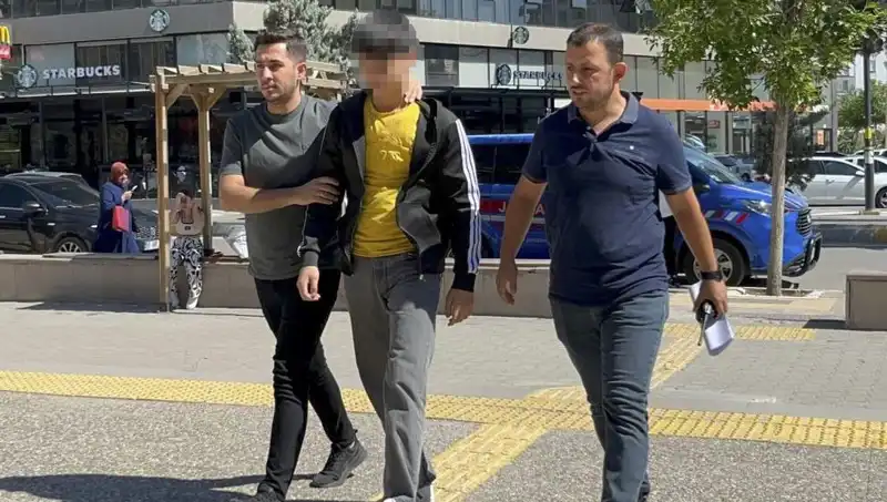 Tartışma Sonrası Gerçekleşen Bıçaklama Olayı Gündeme Damga Vurdu