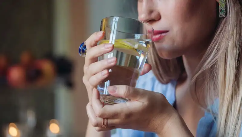 Harvardlı Uzman: Limonlu Suyun Sağlık Üzerindeki Faydaları Gerçek mi?
