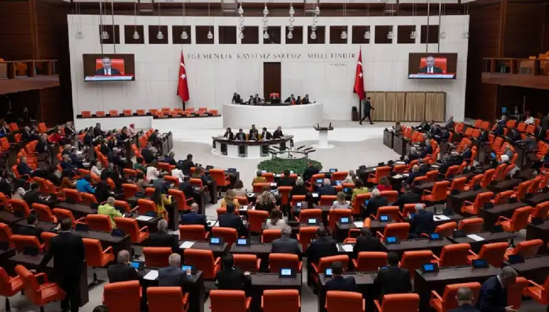Meclis'in Yoğun Gündeminde Hayati Tartışmalar Kümeleşiyor