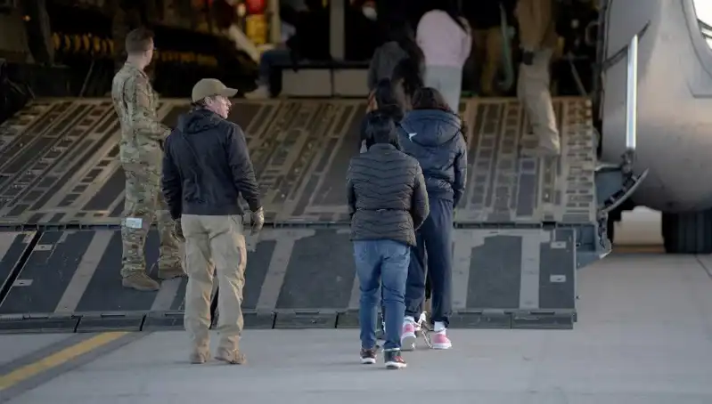 Kosova, ABD'den Sınır Dışı Edilecek Göçmenler İçin Kapılarını Açıyor