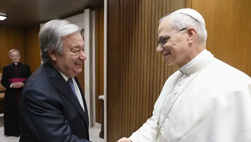 Dünyayı Sarsan Buluşma: Papa Leo ve Guterres’in Tarihi Görüşmesi